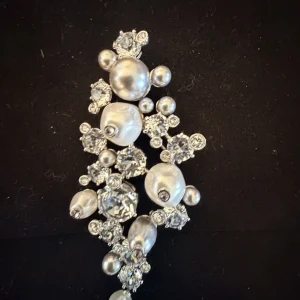 Swarovski Crystal and Pearl Cascade Brooch