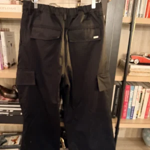 Nahmias Wide-Leg Cargo Pants