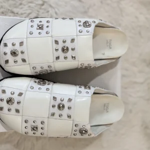 Toga Virilis Studded Woven Mules