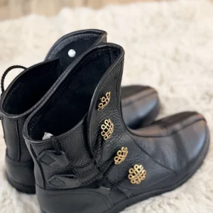 Gold-Button Full-Leather Boots